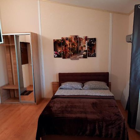 Studio Apartments In Center Mini 5 Поверх Без Ліфту 이바노프란키우스크 외부 사진