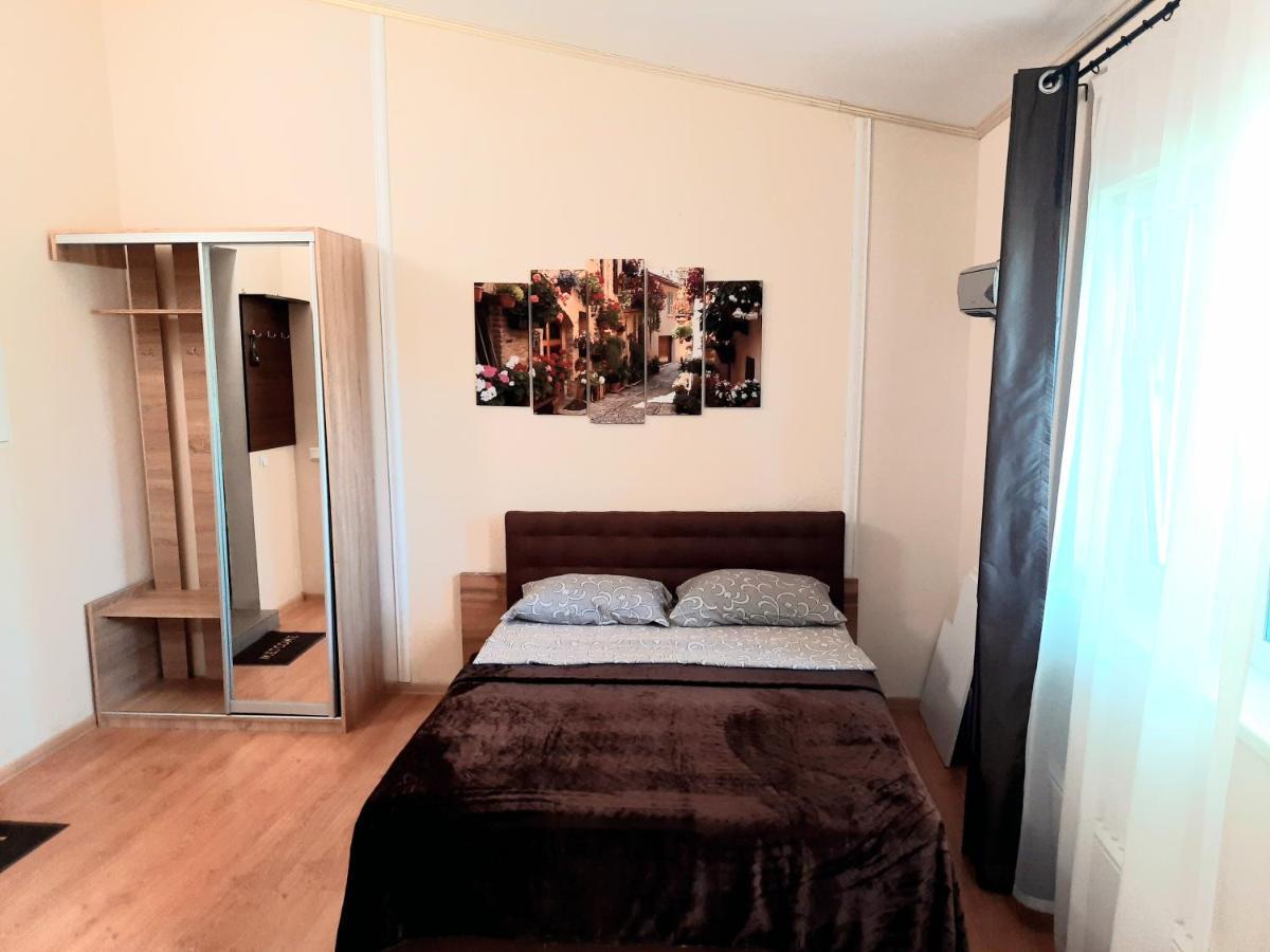 Studio Apartments In Center Mini 5 Поверх Без Ліфту 이바노프란키우스크 외부 사진