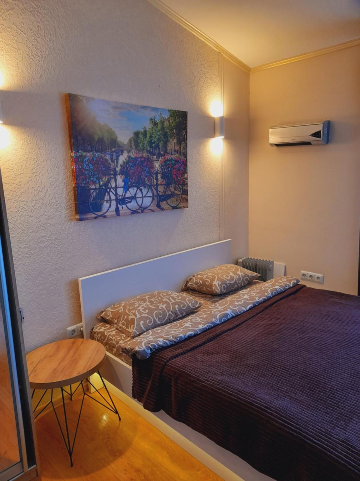 Studio Apartments In Center Mini 5 Поверх Без Ліфту 이바노프란키우스크 객실 사진